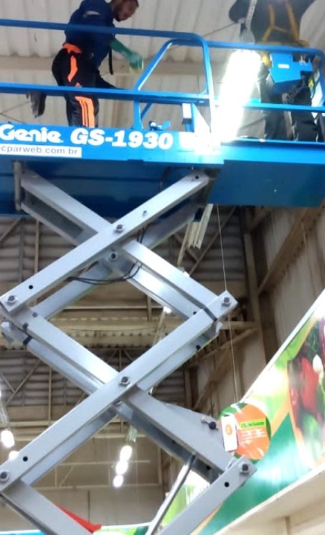 Limpeza_de_Luminarias_America_Servis-960x720